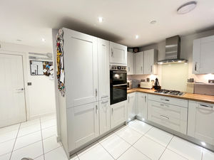 Photo 6- click for photo gallery